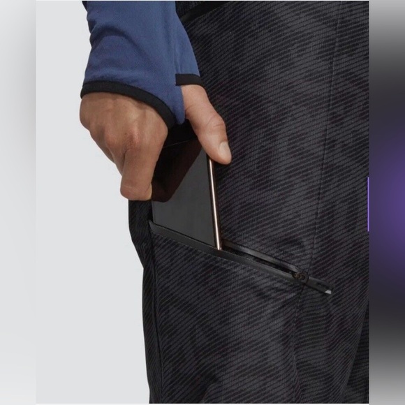 adidas Terrex Primeknit Waterproof Hiking Pants Size Medium - Picture 4 of 17